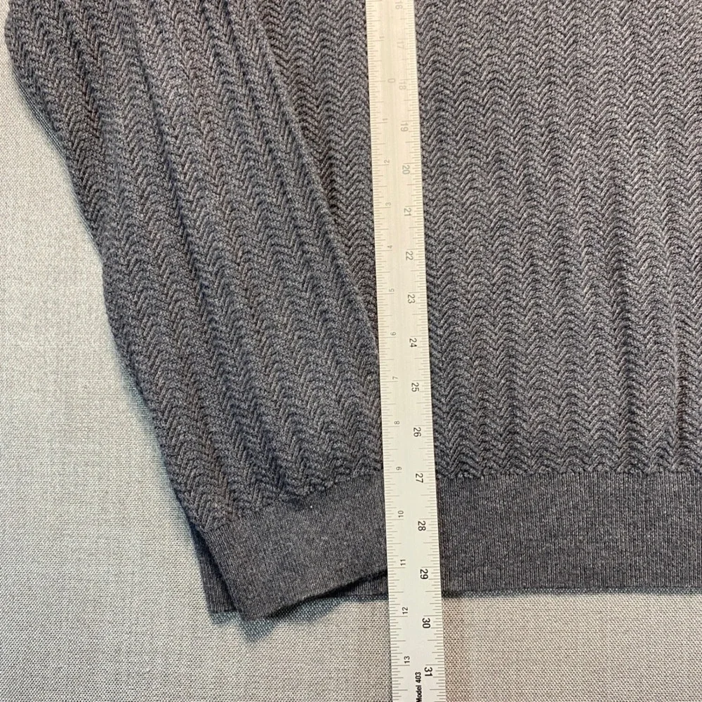 Jos. A. Bank Reserve Mens XL Gray Cotton Silk Herringbone Henley Sweater